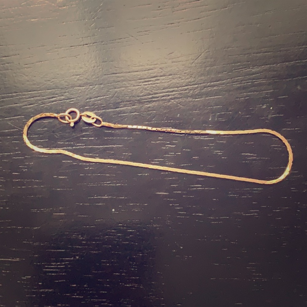 14kt Yellow gold bracelet